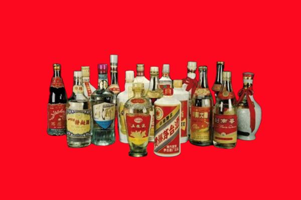 保定市竞秀回收十八老酒.jpg